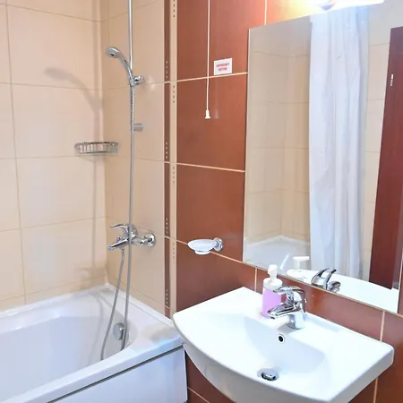 Lägenhetshotell Orbilux 3*