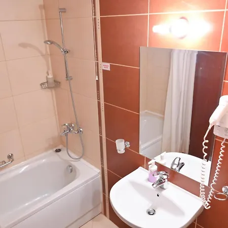 Apart-hotel Orbilux 3*