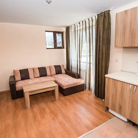 Orbilux 3* بانسكو